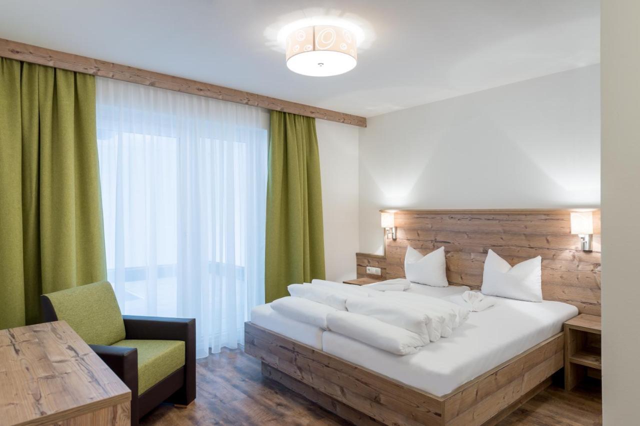 A Casa Saphir Appartement-Hotel Зельден Номер фото